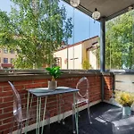 2br Downtown Apt, Sauna & Sea Views * Oulu