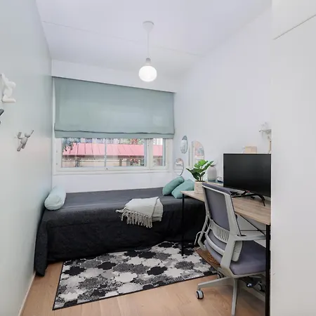 Downtown 2br, Sauna & Sea View Balcony Όουλου