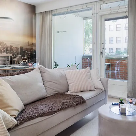 Lejlighed 2br Downtown Apt, Sauna & Sea Views Oulu