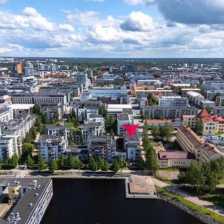 Downtown 2br, Sauna & Sea View Balcony